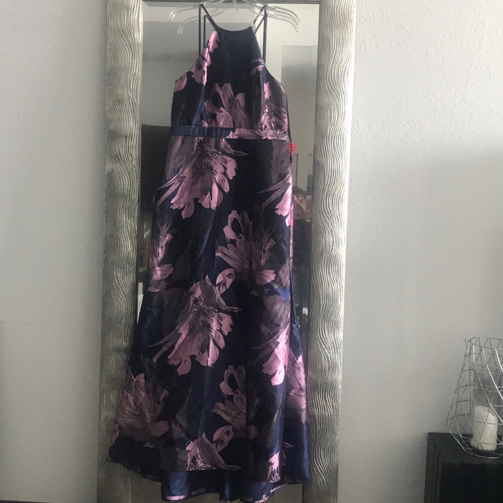 Pink and Navy Floral Dress 🎀